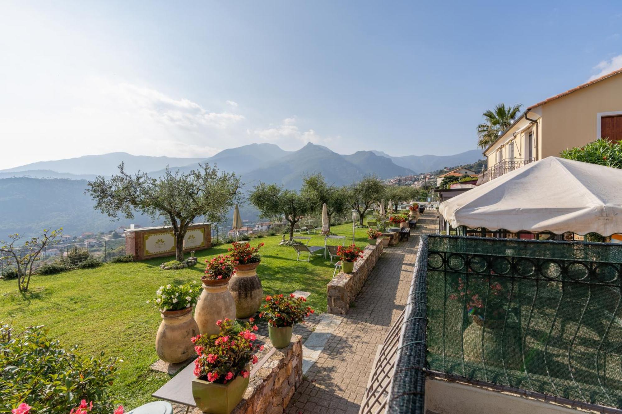 Residence Villa Il Casale - Appartamenti Wellness E Piscina Riscaldata Tovo San Giacomo Exterior photo
